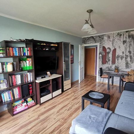 Kwadrat Maja Apartment Валбжих Екстериор снимка